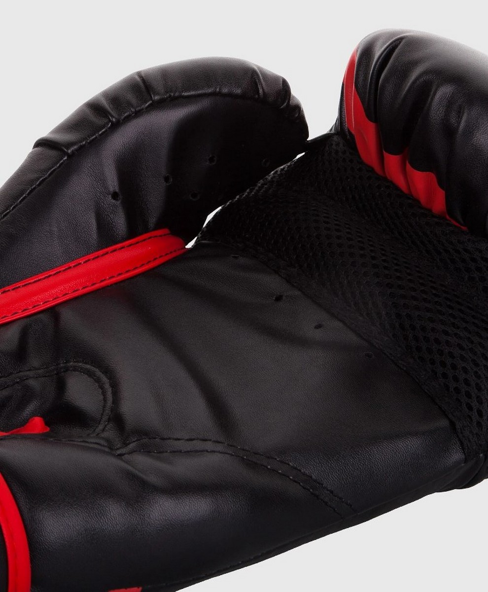 Перчатки Venum Challenger 2.0 Exclusive 0661-100-14oz черный\красный 990_1200