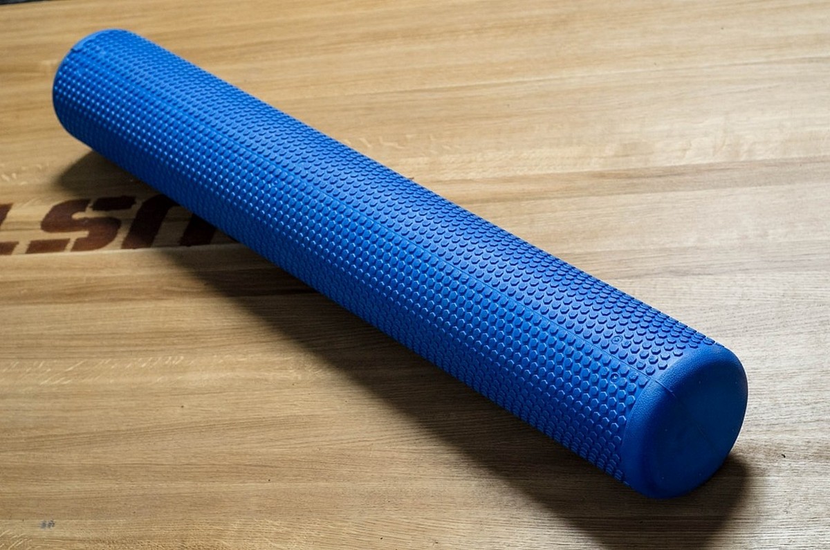 Роллер массажный YouSteel Eva Foam Roller, 90x15см, синий 1200_795